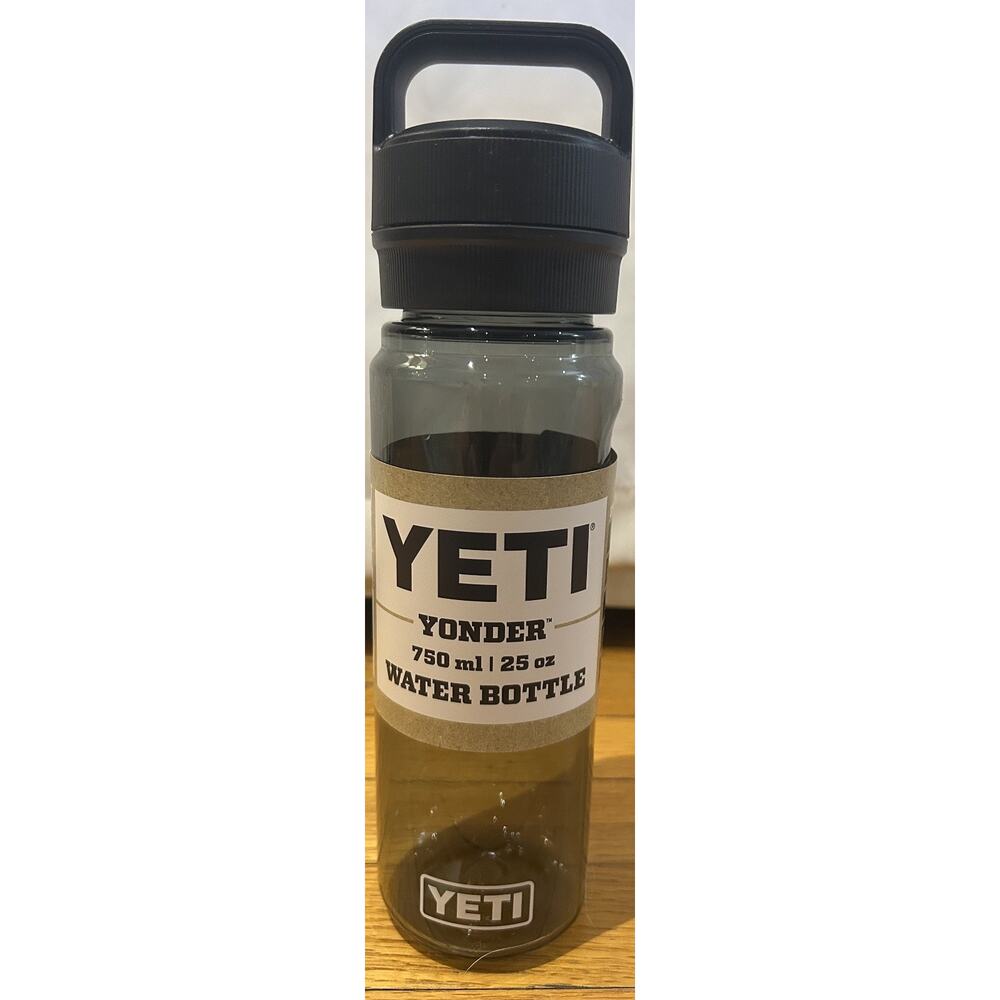 NWT Yeti Yonder 750ml Water Bottle